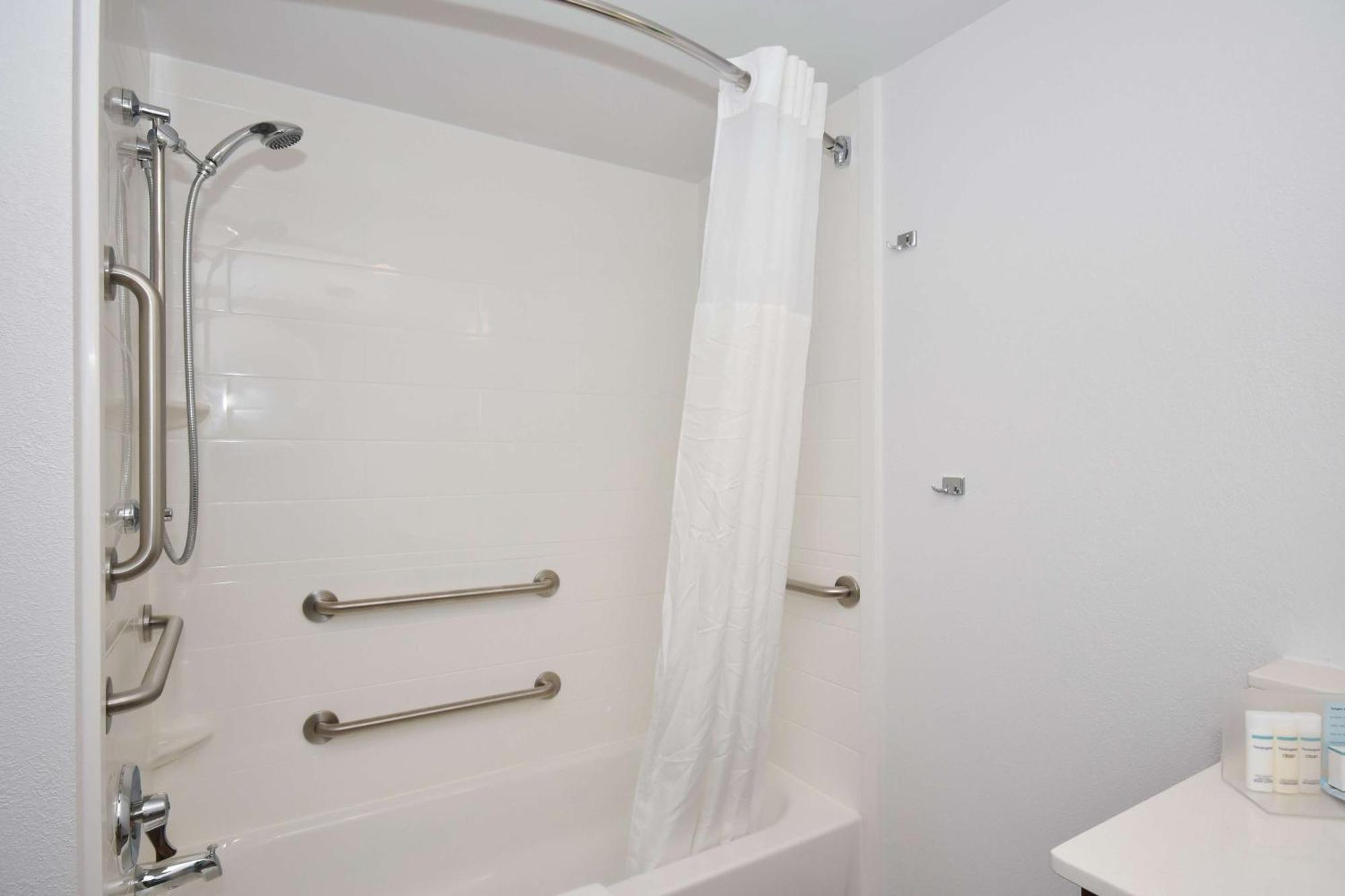 Hampton Inn Brevard Pisgah Forest Eksteriør bilde
