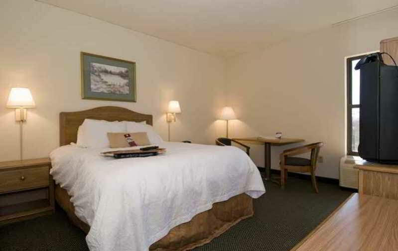 Hampton Inn Brevard Pisgah Forest Eksteriør bilde
